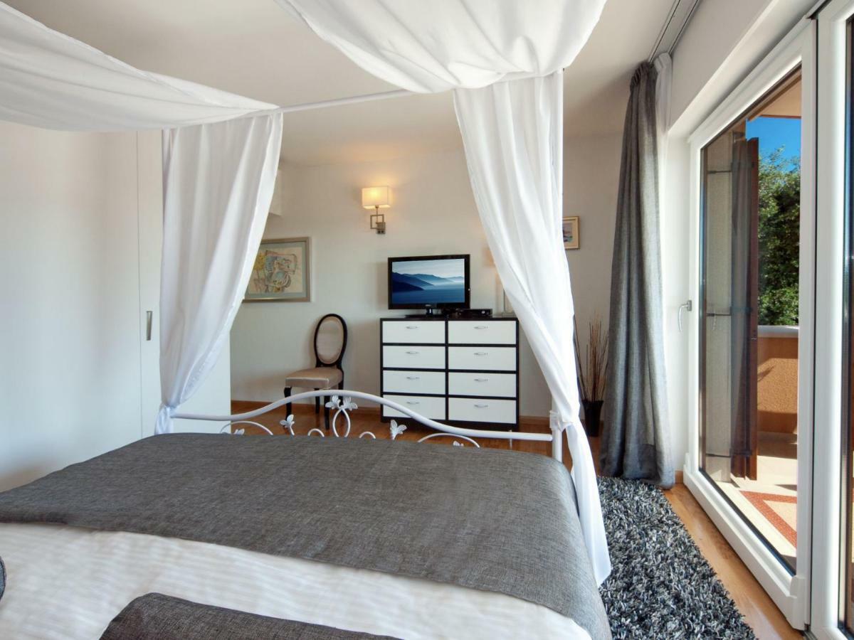 Krapan Villa Vlastelini By Interhome מראה חיצוני תמונה
